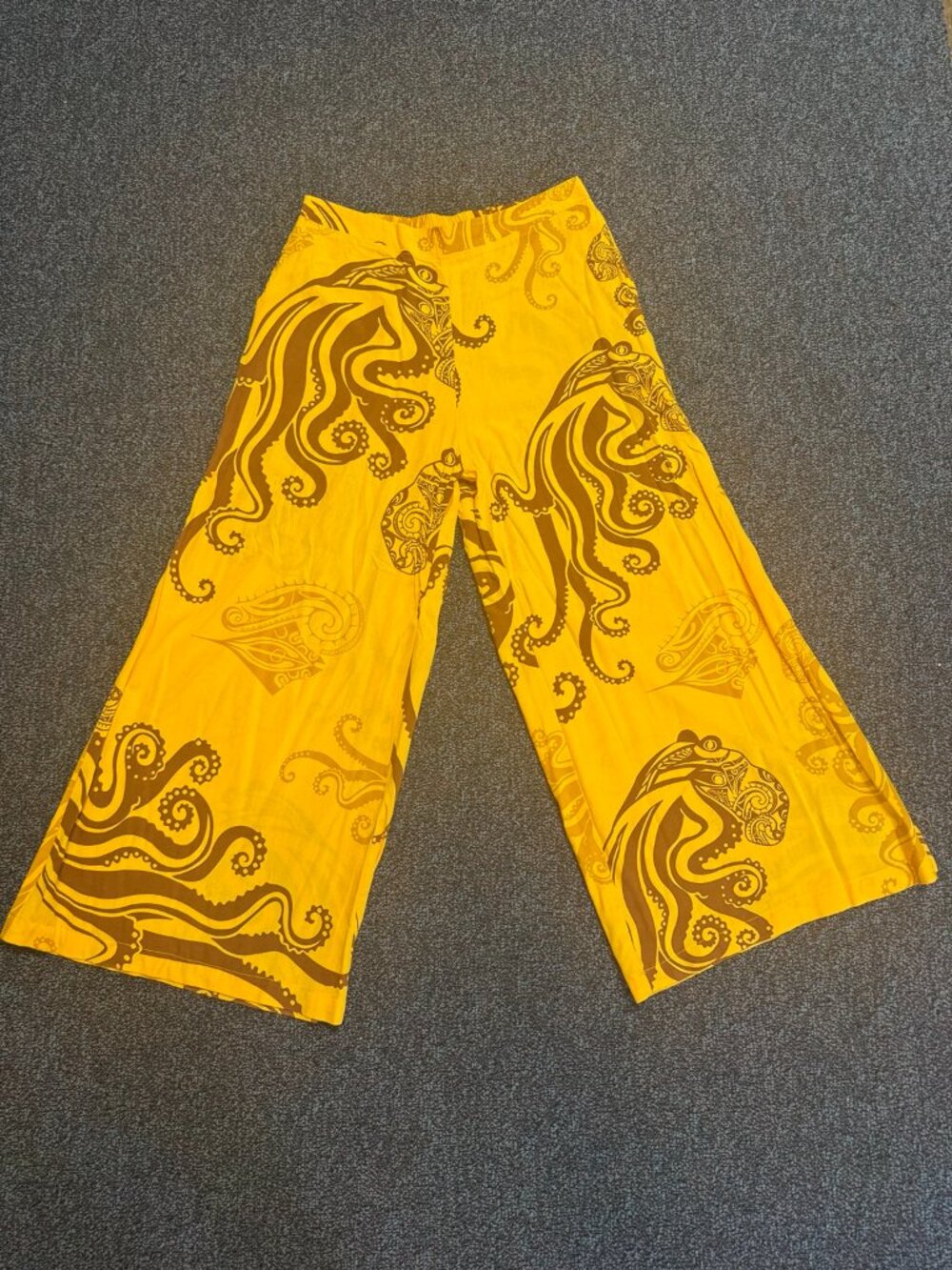Washine Toa Designs Palazzo Pants Tribal and Octopus Design Wearable Art (EUC)